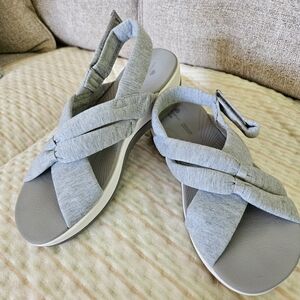 Cloudsteppers by Clarks Gray Knotted Slingback Sandals Sz 7 1/2